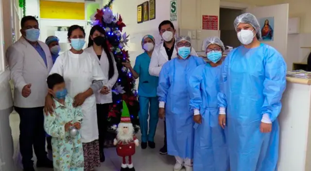 El menor fue dado de alta por los médicos luego de un mes El menor fue dado de alta por los médicos luego de un mes