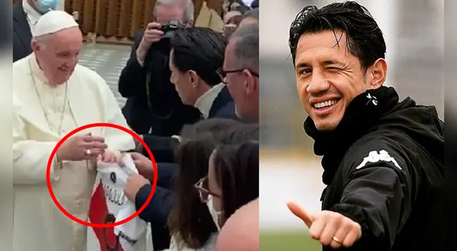 La 'bendición' del Papa Francisco a la camiseta peruana se ha vuelto viral en las redes sociales. La 'bendición' del Papa Francisco a la camiseta peruana se ha vuelto viral en las redes sociales.
