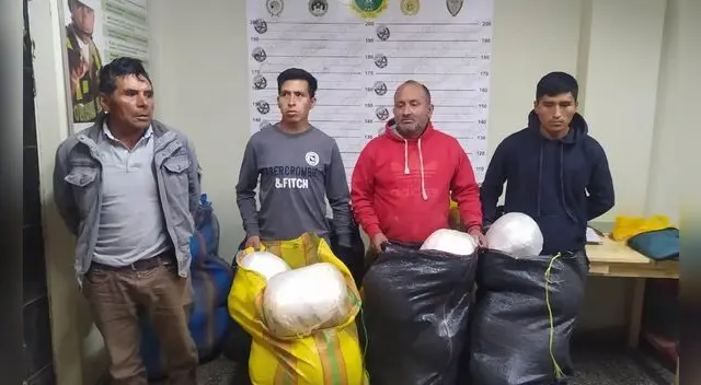 sujetos fueron trasladados a la comisaría para las investigaciones. sujetos fueron trasladados a la comisaría para las investigaciones.