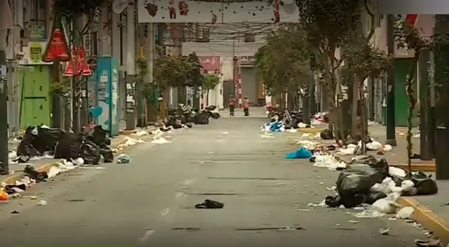Gran cantidad de basura se registro en el emporio comercial de Gamarra