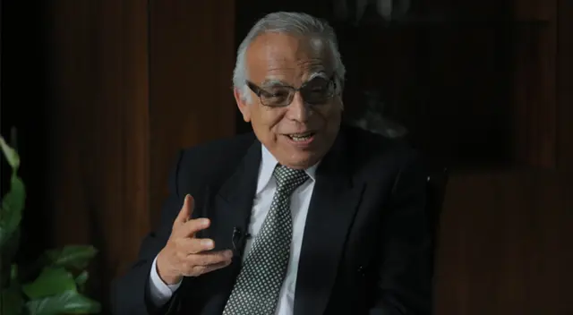 Titular de Justicia se preocupó por la participación de la fiscal anticorrupción.