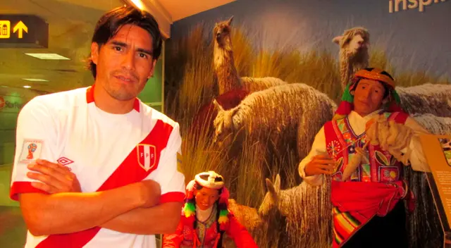 Hace unos días el Chasqui junto con el entrenador Duilio Cisneros estuvieron en Buenos Aires, Argentina. Hace unos días el Chasqui junto con el entrenador Duilio Cisneros estuvieron en Buenos Aires, Argentina.