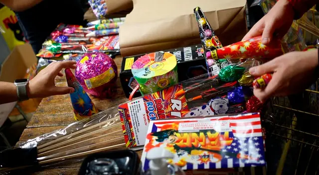 Los fuegos artificiales causaron que el muchacho sufra un ataque.