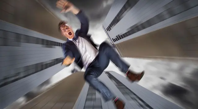 Significado de soñar que te caes y despiertas Significado de soñar que te caes y despiertas