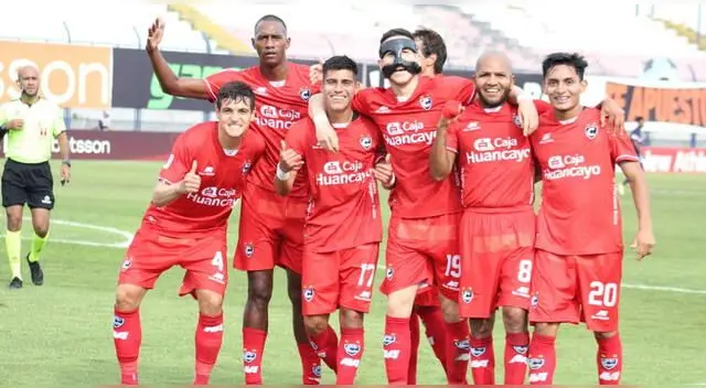 Cienciano se presenta ante su gente.