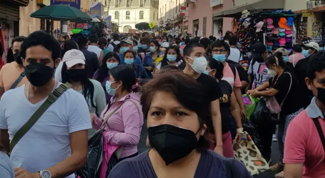 Aglomeración de personas incrementa el número de contagios con Ómicron. Aglomeración de personas incrementa el número de contagios con Ómicron.