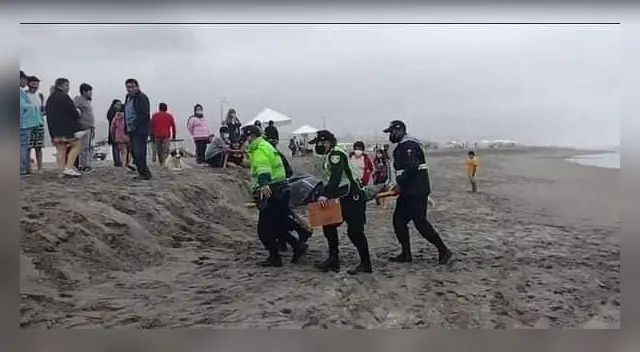 Víctima fue rescatada del mar, pero falleció camino al hospital.