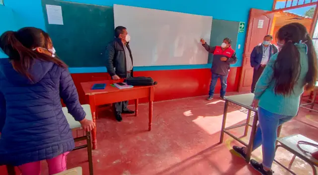 Solicita AQUÍ el Certificado de Estudios de Primaria y Secundaria GRATIS.