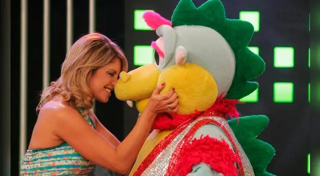 Karina y Timoteo revelan en qué programa debutaron.