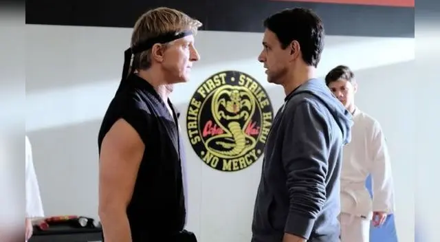 En el quinto episodio de la cuarta temporada de Cobra Kai, Daniel LaRusso y Johnny Lawrence pelean nuevamente. Foto: Netflix.