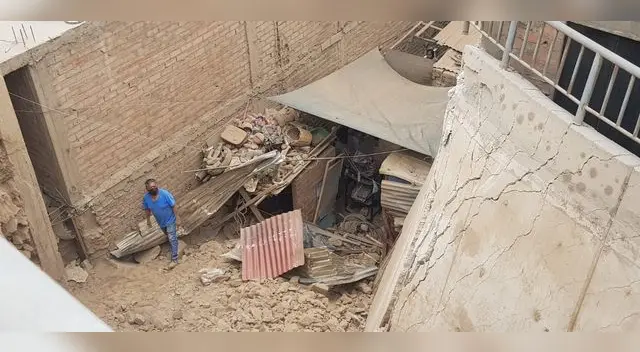 Derrumbe de muro de contención pone en peligro a viviendas en Los Olivos Derrumbe de muro de contención pone en peligro a viviendas en Los Olivos