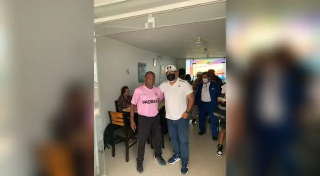 Alejandro Bassa tuvo la ocasión de jugar 15 años en el fútbol profesional. Alejandro Bassa tuvo la ocasión de jugar 15 años en el fútbol profesional.