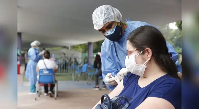 Docentes ya se encuentran totalmente vacunados para el regreso a clases presenciales