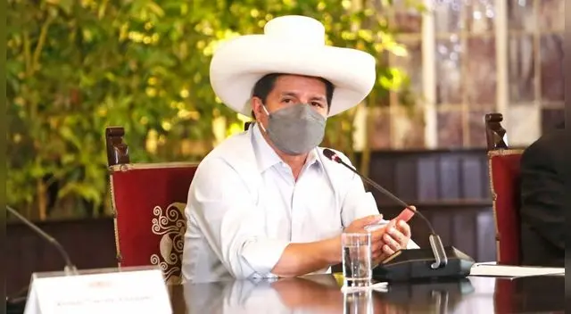 Pedro Castillo destacó la baja continúa del dólar: “Seguimos trabajando por la ciudadanía” Pedro Castillo destacó la baja continúa del dólar: “Seguimos trabajando por la ciudadanía”