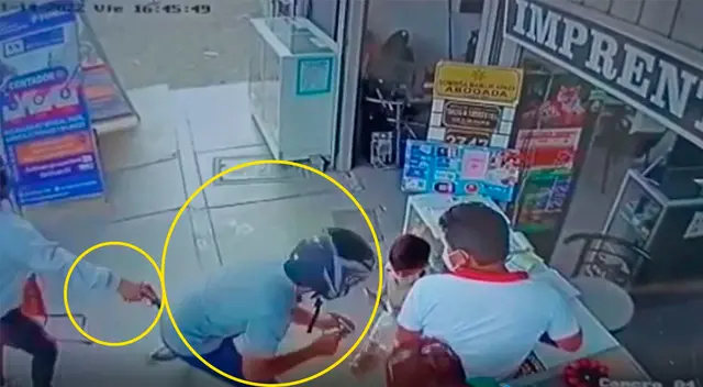 Ladrones asaltaron a pareja que retiró dinero del banco. Ladrones asaltaron a pareja que retiró dinero del banco.