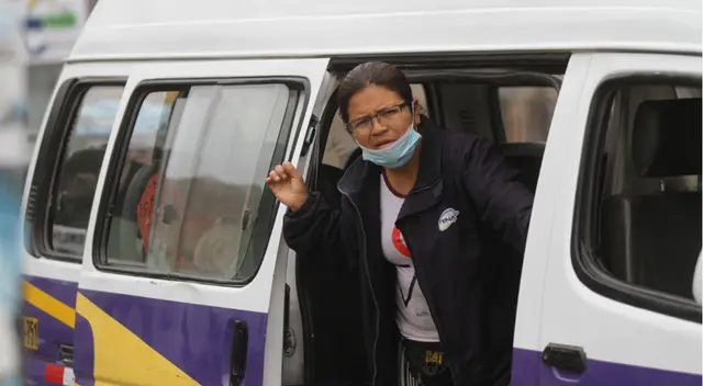 Trabajadores del transporte público deberán acreditar estar inmunizados.