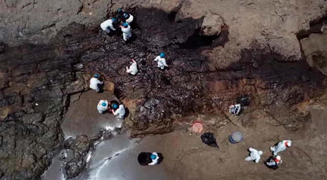 Playa Pocitos estaría gravemente contaminada por el combustible crudo Playa Pocitos estaría gravemente contaminada por el combustible crudo
