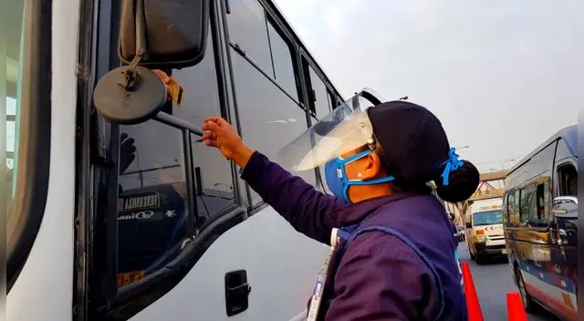 ATU exhorta a cumplir con el aforo de las unidades de transporte público. ATU exhorta a cumplir con el aforo de las unidades de transporte público.