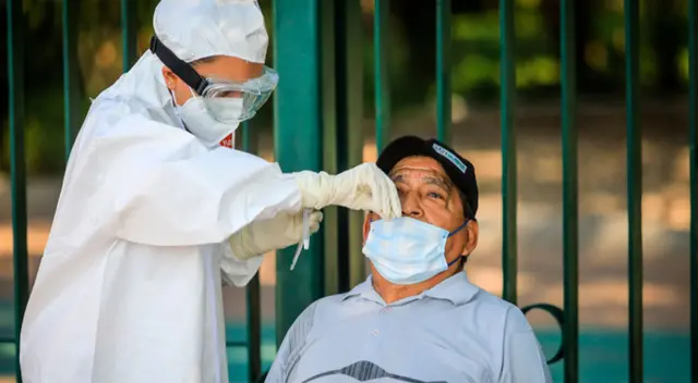 Conoce AQUÍ qué dicen los especialistas sobre las reinfecciones de Ómicron.