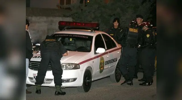 En operativo policías detienen a falsos colectivos En operativo policías detienen a falsos colectivos