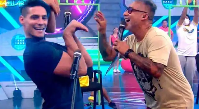 Roger del Águila y Facundo González bailen el popular