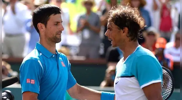 DJokovic y Nadal rivales en la cancha pero solidarios a momentos de felicitaciones. DJokovic y Nadal rivales en la cancha pero solidarios a momentos de felicitaciones.