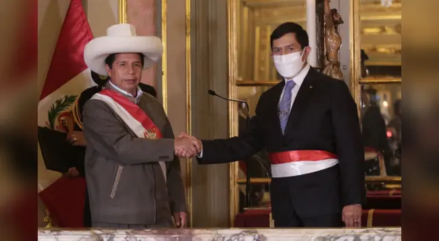 Alfonso Chávarry juró como ministro del Interior. Foto: La República