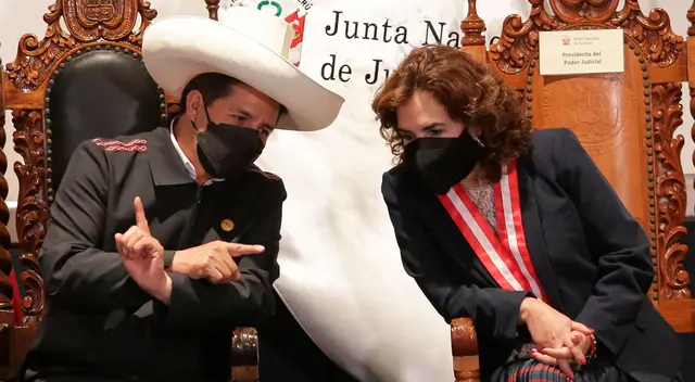 Elvia Barrios le solicitó a Pedro Castillo convocar a Consejo de Estado.