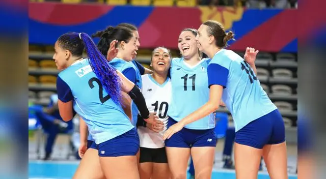 La victoria del Regatas Lima ante Latino Amisa lo encarama en el primer lugar de la LNSV