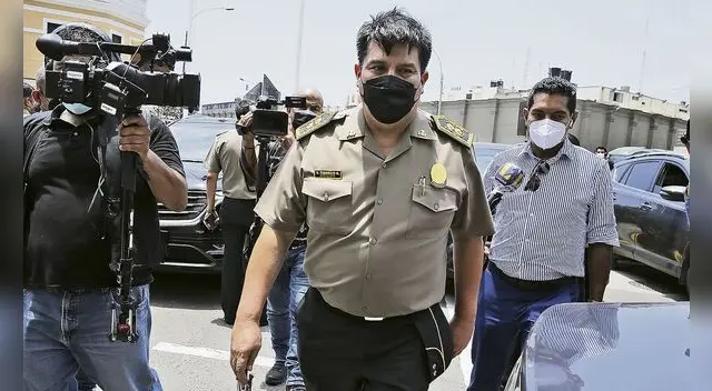 General Vicente Tiburcio afirma que, esta iniciativa al señalar que el problema de la inseguridad en las calles es muy grave, pero en este caso son diversos sectores los que deben trabajar para enfrentar el flagelo de la delincuencia. General Vicente Tiburcio afirma que, esta iniciativa al señalar que el problema de la inseguridad en las calles es muy grave, pero en este caso son diversos sectores los que deben trabajar para enfrentar el flagelo de la delincuencia.