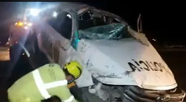 Policía falleció y su compañero se encuentra grave.