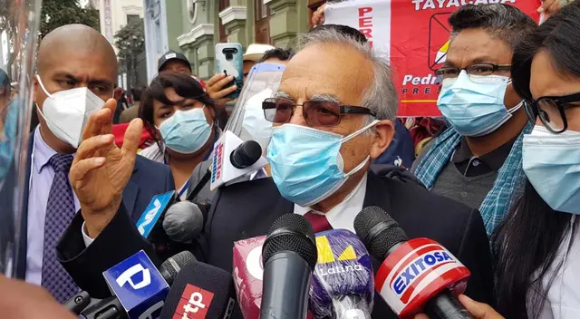 Premier exhortó al Congreso dejar de desestabilizar al país.