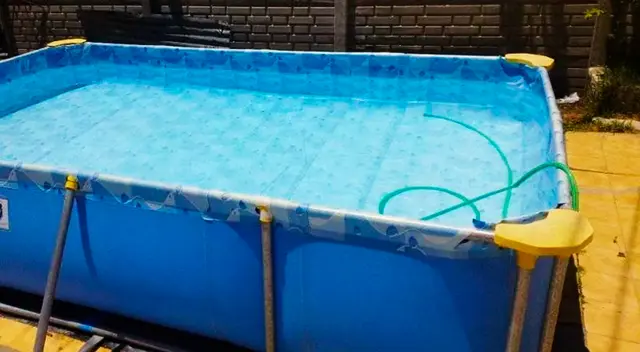 Jessica Pérez tenía 26 años y fue encontrada por su esposo en la piscina.