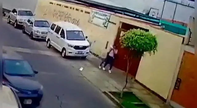 Cámaras captaron ataque a jovencita