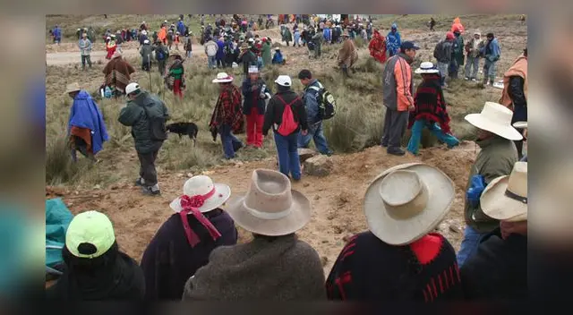 Rondas campesinas buscan a asesinos.