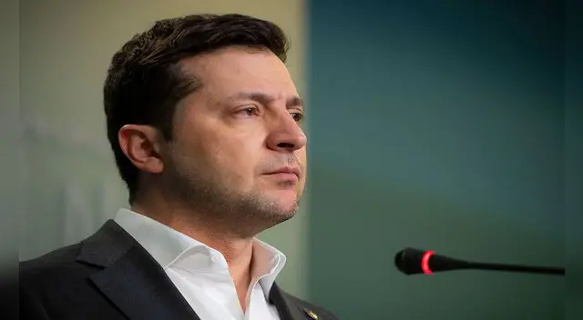 Volodimir Zelenski afirma que fue una decisión difícil tras guerra con Rusia.