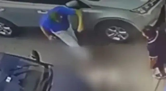 Familia del can indicó que el perrito se encuentra mal por el golpe. Familia del can indicó que el perrito se encuentra mal por el golpe.