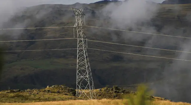 Comunidades rurales de Cajamarca contarán con luz eléctrica.
