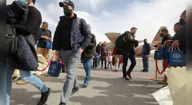 Polonia es el país que más refugiados ucranianos recibió tras el conflicto desatado con Rusia. Foto: AFP