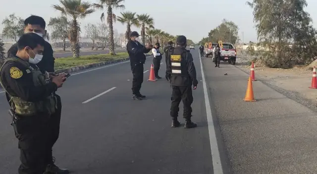 Policías investigan atropellos en esta zona de la Panamericana. Policías investigan atropellos en esta zona de la Panamericana.