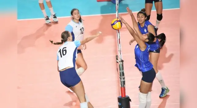 Regatas Lima sacó sus dos primeros partidos al derrotar al  Geminis y Alianza Lima.