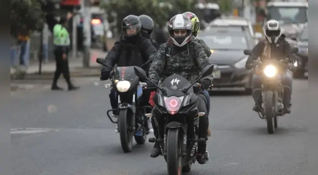 MTC publica proyecto que regula el uso de casco y chaleco para motociclistas MTC publica proyecto que regula el uso de casco y chaleco para motociclistas