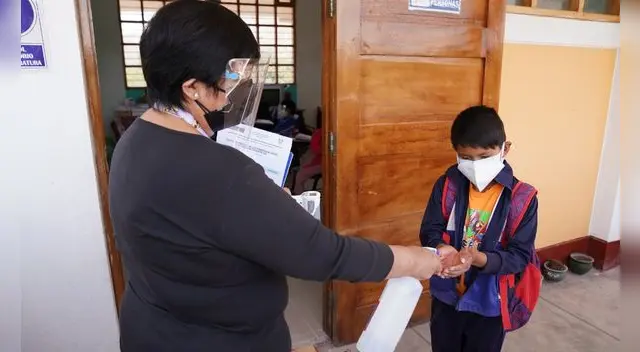 Arequipa: docentes piden licencias para no dictar clases presenciales Arequipa: docentes piden licencias para no dictar clases presenciales