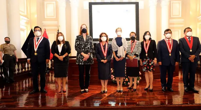 Equipos tecnológicos modernos para procesos de crimen organizado Equipos tecnológicos modernos para procesos de crimen organizado