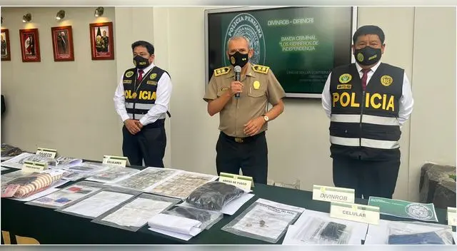 Policía Nacional del Perú no descansa, ahora desarticuló dos bandas criminales dedicadas a realizar estafas online. Policía Nacional del Perú no descansa, ahora desarticuló dos bandas criminales dedicadas a realizar estafas online.