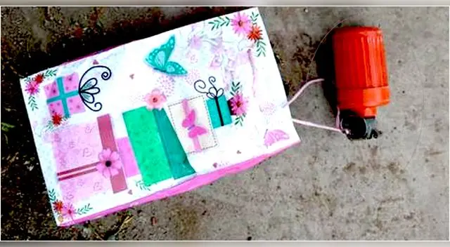 Hampones dejan granada de guerra en frente de vivienda para para que acceda a pagar el cupo extorsivo. Hampones dejan granada de guerra en frente de vivienda para para que acceda a pagar el cupo extorsivo.