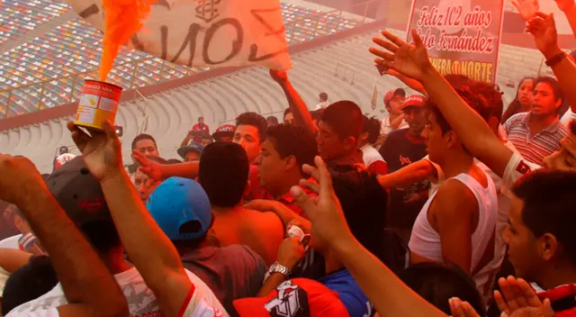 Tribuna Norte difundió un comunicado, donde para muchos significa la restricción de la libertad de expresión de las hinchas mujeres.