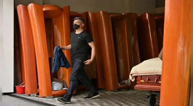 Desborde en morgues de Hong Kong por COVID-19