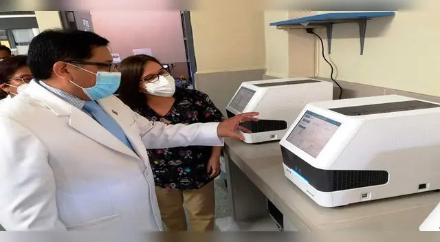 Laboratorio permitirán obtener en 50 minutos hasta 12 resultados de prueba molecular Laboratorio permitirán obtener en 50 minutos hasta 12 resultados de prueba molecular