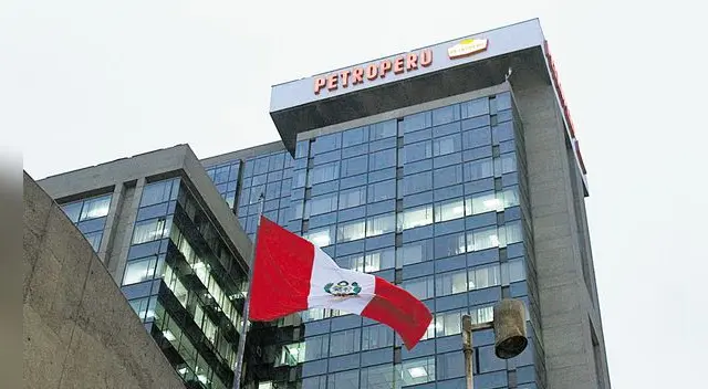 Crisis en el interior de Petroperú habría sido generada por Hugo Chávez